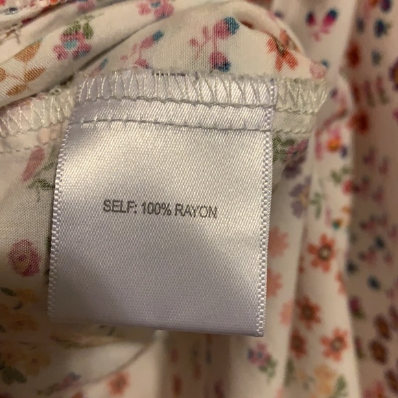 Barely worn Gene & Delaney blouse - Picture 6 of 6